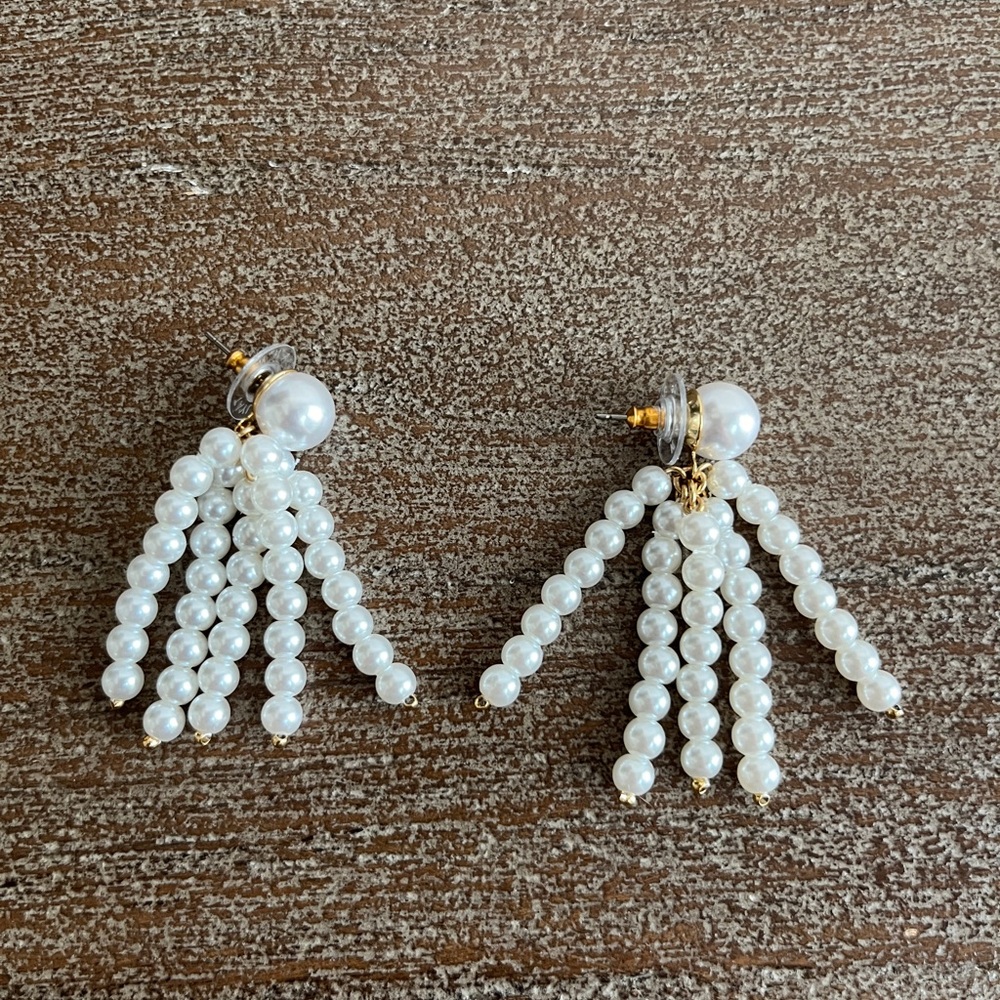2 inch long, Ann Taylor pearl dangle earrings